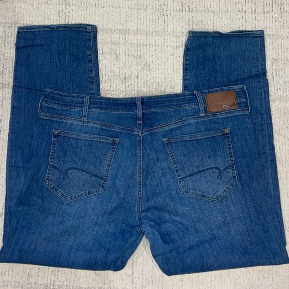MAVI Matt Relaxed Straight Leg jeans - Picture 10 of 15